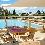 Domaine De La Dragonniere