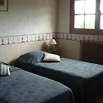 Le Logis De Mousterlin