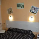 Hotel De L'Arrivee