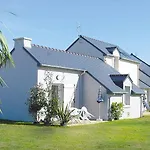 Holiday Home Le Hameau De Peemor Pen Crozonmorgat III
