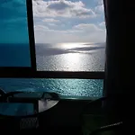 Studio In Hotel Carmel