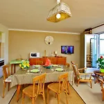 Residence 