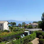 Les Hameaux De L'Ile Rousse