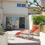 Apartment Les Marines Du Cap By Interhome