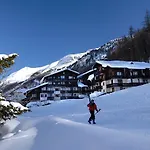 Les Hauts Du Rogoney