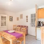 Appartement Lumineux 3 Pieces Avec Balcon, Idealement Situe A La Salle-Les-Alpes, 6 Couchages - Fr-1-330F-124