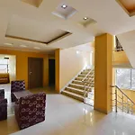Oyo 10909 Sunrise Inn