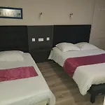 Hotel De L'Arrivee