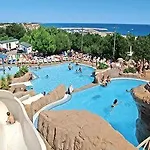 Camping Le Bois De Valmarie