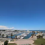 Trident - T2 Avec Vue Sur La Marina Et A Deux Pas De La Plage