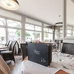 Hotel De La Plage