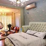 Yuanhang Aparthotel