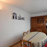 Beautiful Holiday Home With Garden