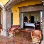 Hacienda Cerritos