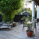 Le Pavillon Bleu
