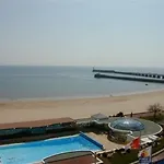 Appartement Les Sables-D'Olonne, 3 Pieces, 6 Personnes - Fr-1-331-51