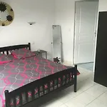 B&B Au Caprice Du Mont