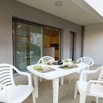 Apartment Quai Malo By Interhome