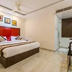 New Hotel Executive Inn