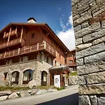 Cgh Residences & Spas Les Chalets Du Soleil Authentiques