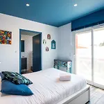 Villa Zenith Hostel-La Surf House