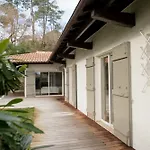 House With 4 Rooms In Arcachon With Enclosed Garden