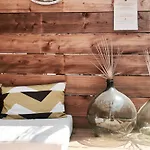 Chambre D'Hotes La Pinede