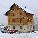 Maison Rose 3