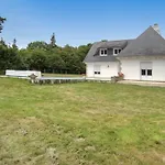Well-Appointed, 5-Bedroom Villa With A Swimming Pool And Wifi In Conca