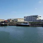 Hotel La Jetee Sud