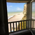 Appartement 4 Villa Les Falaises