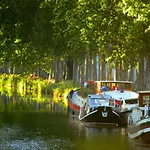 Charmante Location Entre Mer, Ville Et Vigne