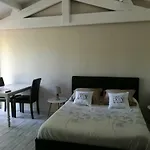 Le Domaine D'Azae