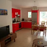 Hendaye- T2 3*-Wifi-350M Plage-Terrasse-Garage