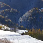 Le Refuge De Montgesin