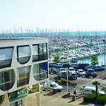 T2 Superbe Vue Port Et Mer