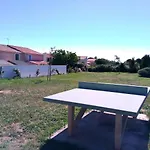 Petit Loft T2 Bis Mezzanine Avec Jardin Et Piscine