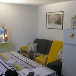 Pavillon De Vacances Chic Et Moderne