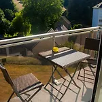 T1 Tout Equipe Avec Balcon & Parking !