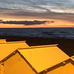 Plage Et Centre