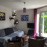 Appartement Proche Mer Avec Jardin Ensoleille