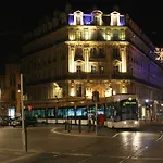 8 Rue Jean Trinquet