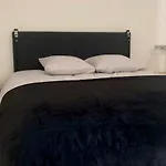 Penthouse Cassis