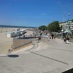 Une Pause Sur La Cote