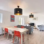 Villa De Morgat