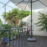 Sete Maison De Ville Avec Jardin Clos