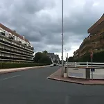 The Golden Triangle Apartment