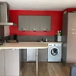 Magnifique 2P En Rez-De-Jardin Oriente Sud A 2 Pas De La Plage