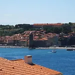Collioure - Modern Beachside Apartment Joey