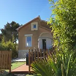 Le Lagon Bleu